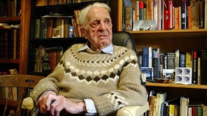 Distinguished war correspondent and author Denis Warner dies